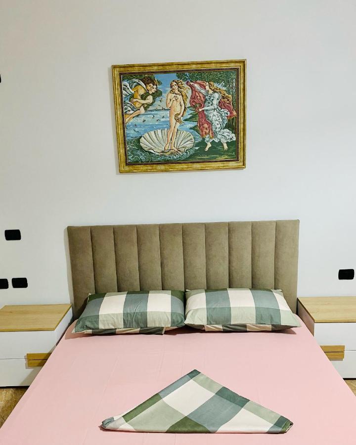 Holiday Apartment Vlorë Екстериор снимка