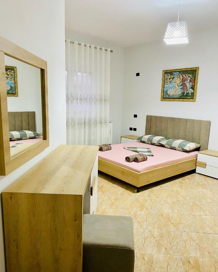 Holiday Apartment Vlorë Екстериор снимка