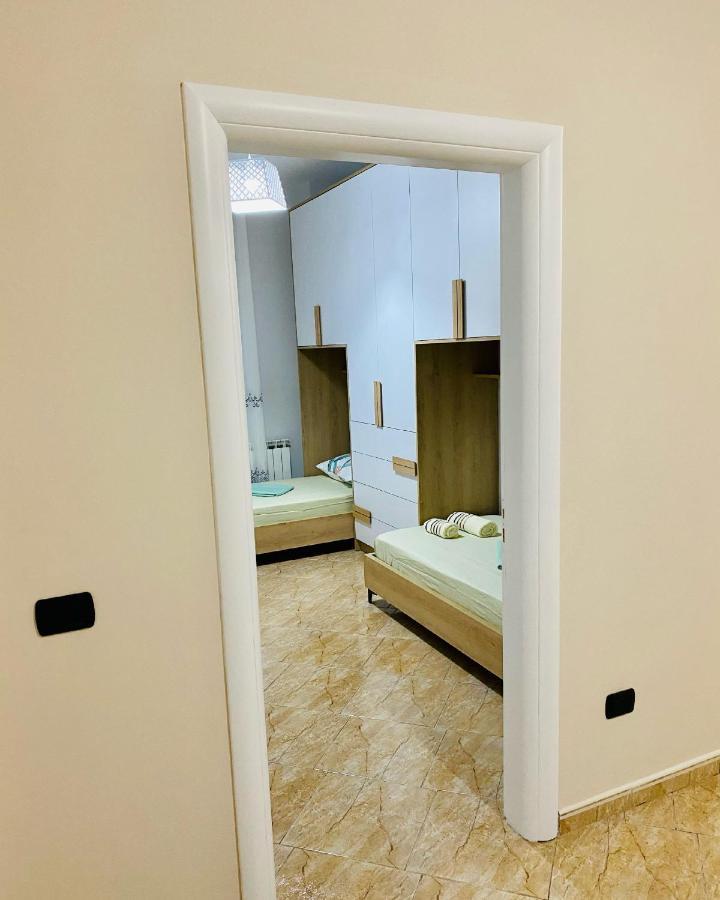 Holiday Apartment Vlorë Екстериор снимка